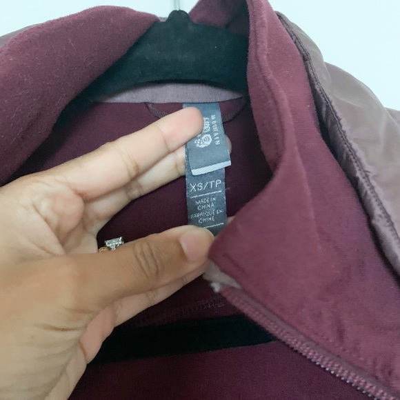 Mountain Hardwear Jacket - Picture 5 of 7